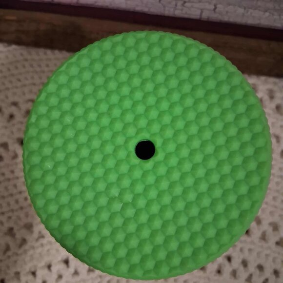 STARBUCKS GREEN PLASTIC CUP 7" - Picture 3 of 4